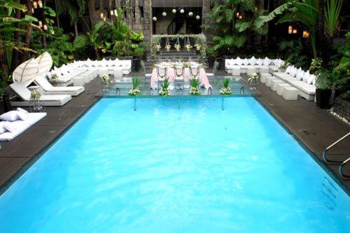 The Sulo Riviera Hotel Quezon City Exterior photo